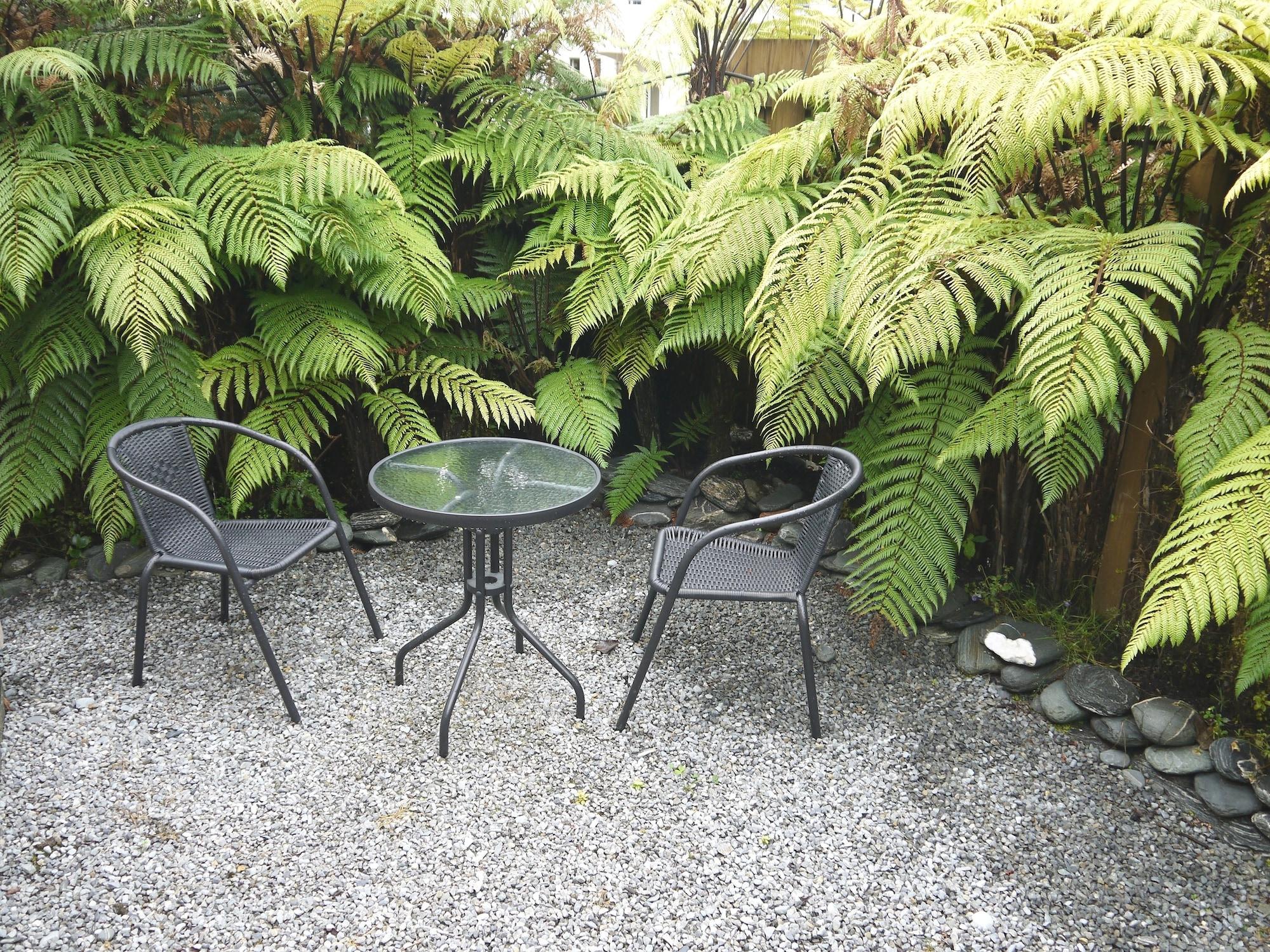 10 Cottages Franz Josef Esterno foto