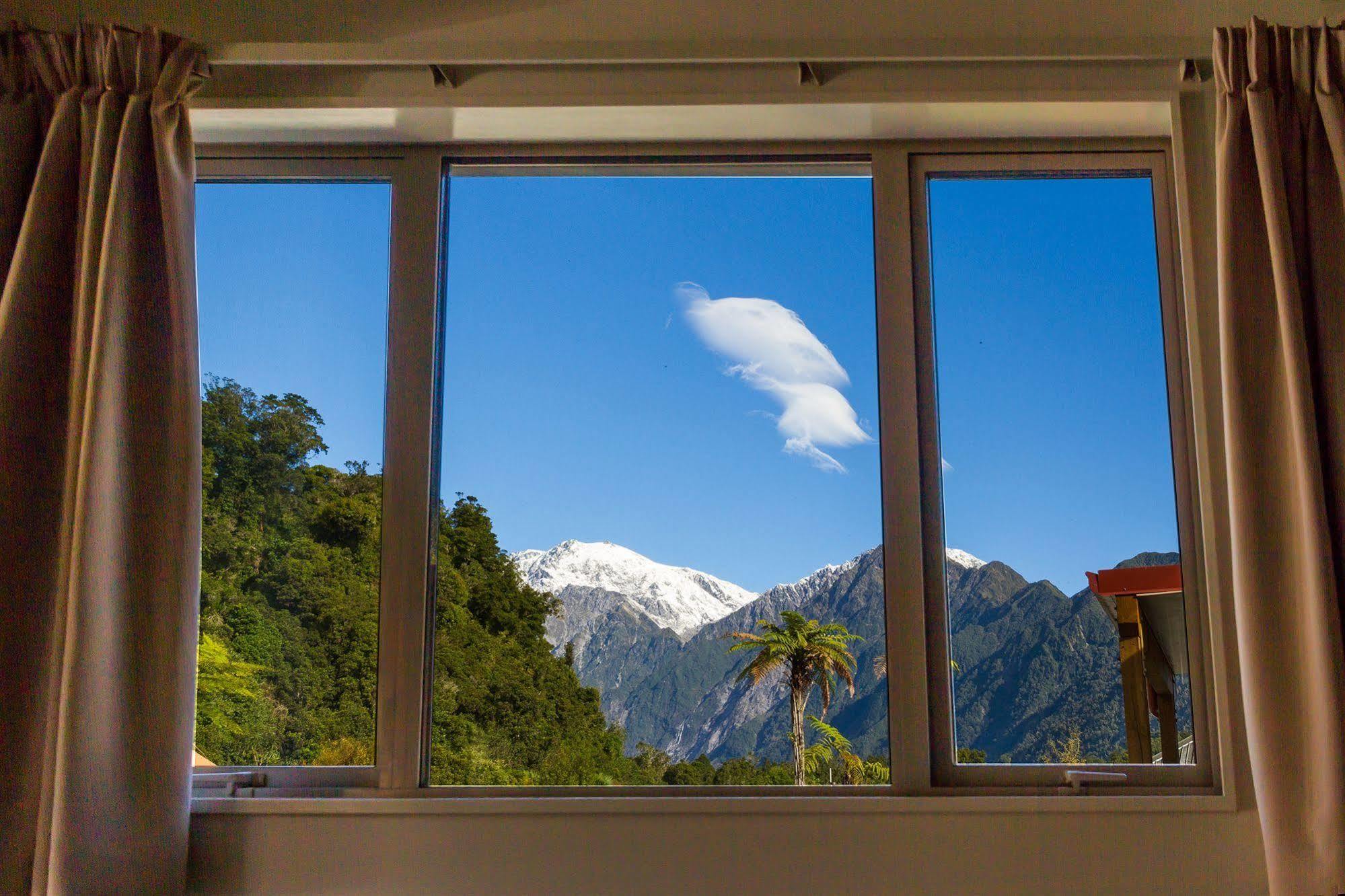 10 Cottages Franz Josef Esterno foto