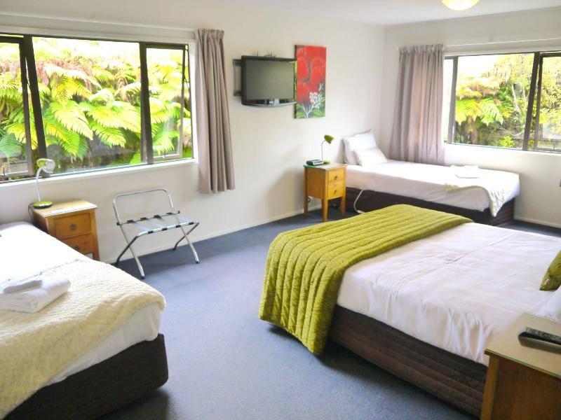 10 Cottages Franz Josef Esterno foto